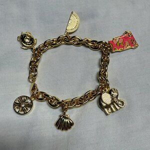 Lilly Pulitzer Gold Charm Bracelet w/ Dress Turtle Elephant Shell Orange EUC